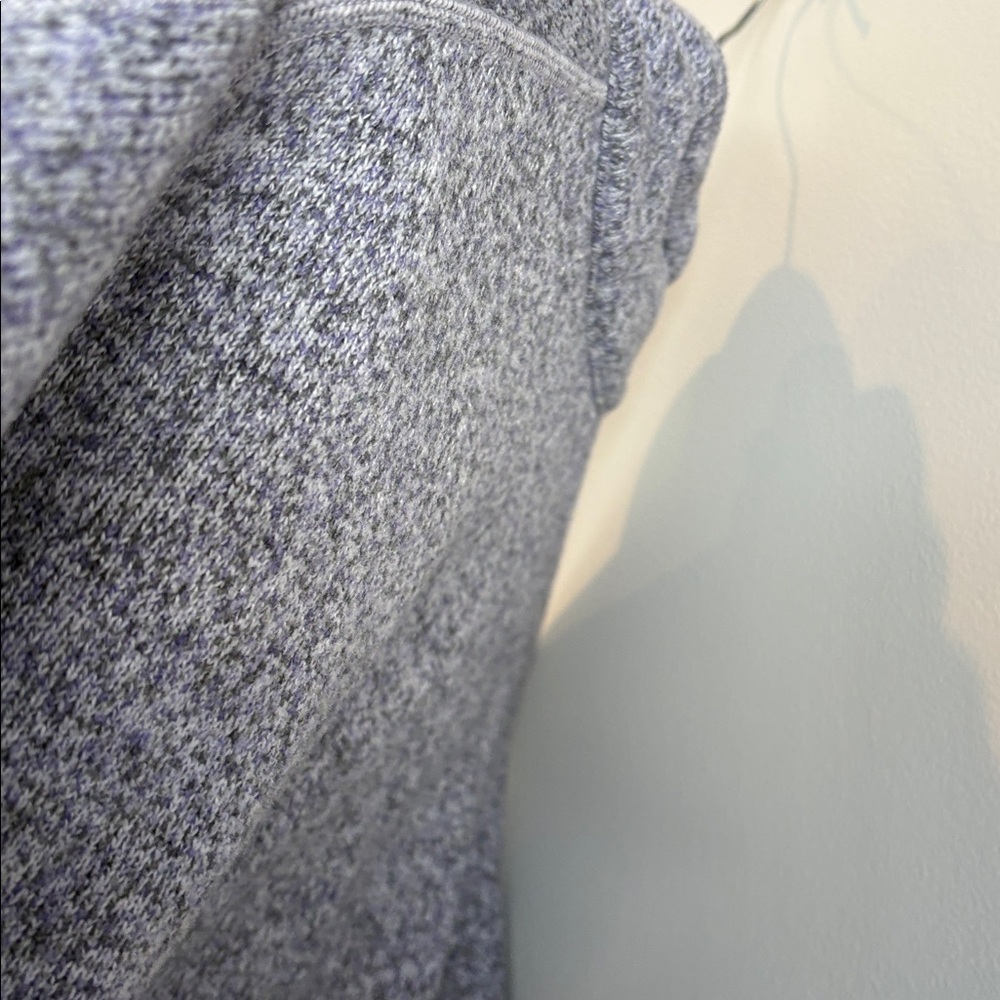 Patagonia Better Sweater Heathered Lavender & Grey 1/4 Zip - Picture 5 of 7
